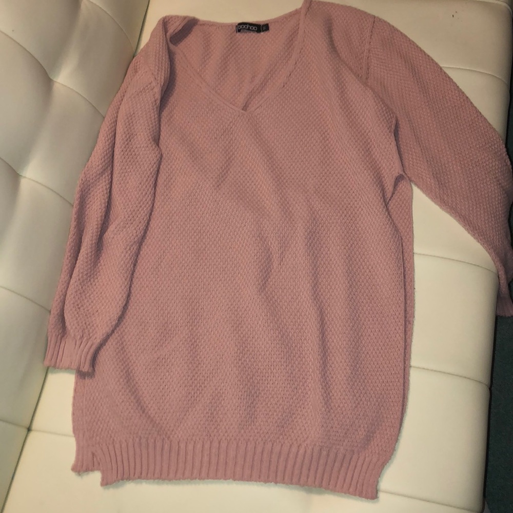 Pink sweater tunic with slit